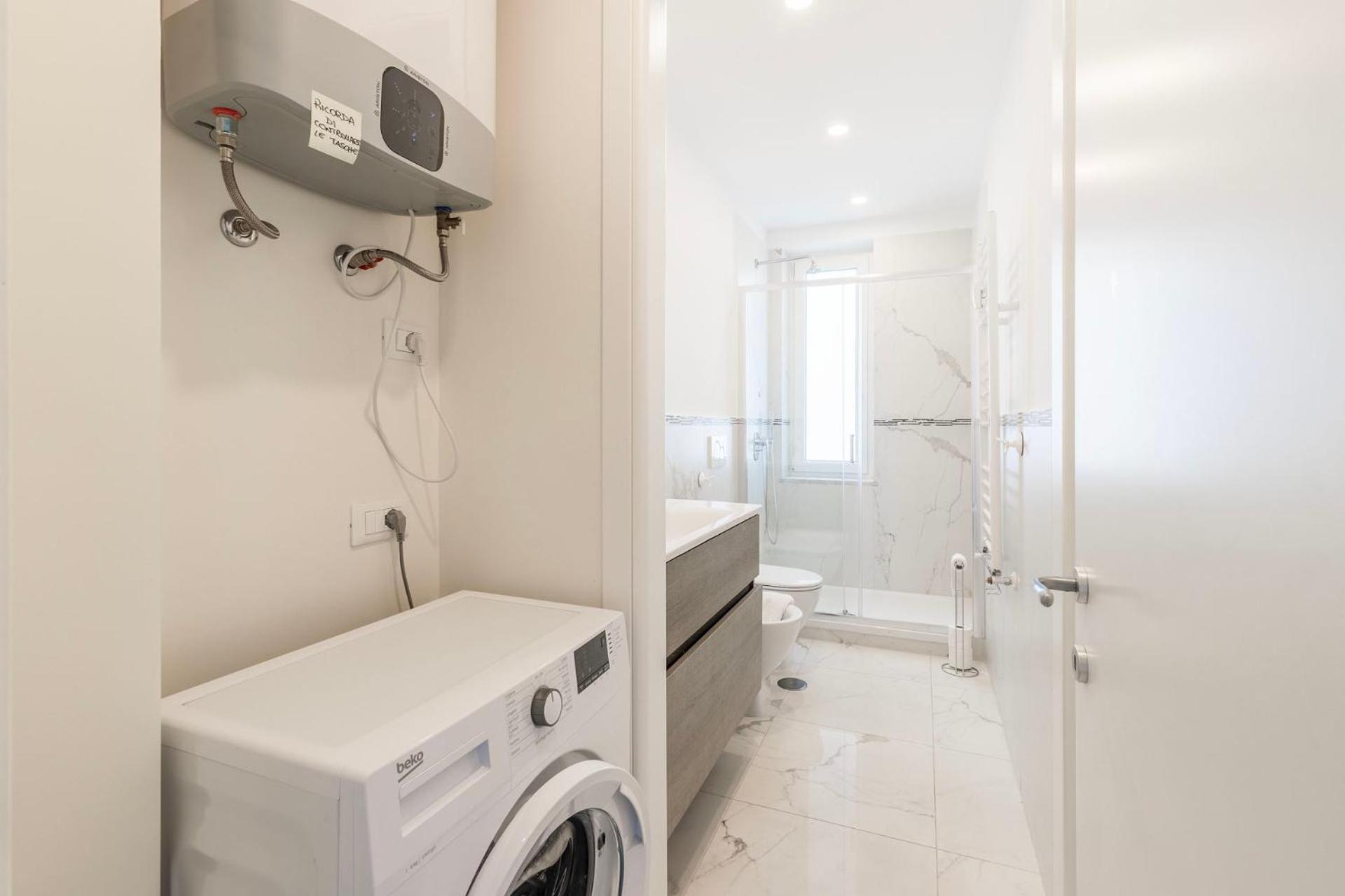 White And Grey Apartment เลวานโต ภายนอก รูปภาพ